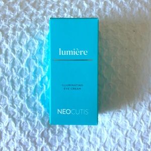 Lumière Illuminating Eye Cream